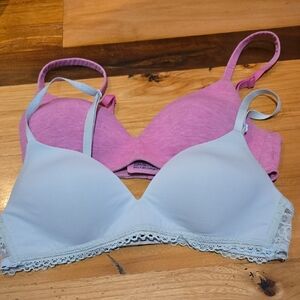 Women's Lace Trim Bra Set - Pink and Gray